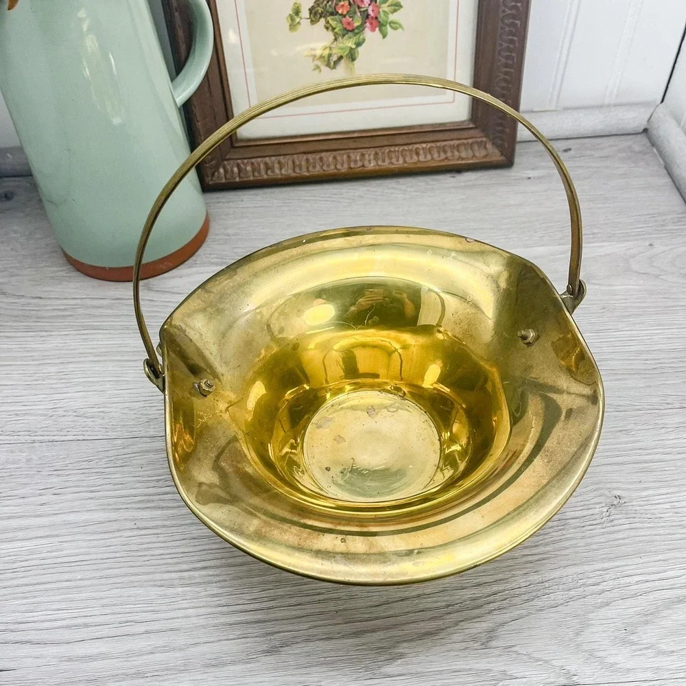 Vintage Solid Brass Basket Bowl with Scalloped Handle